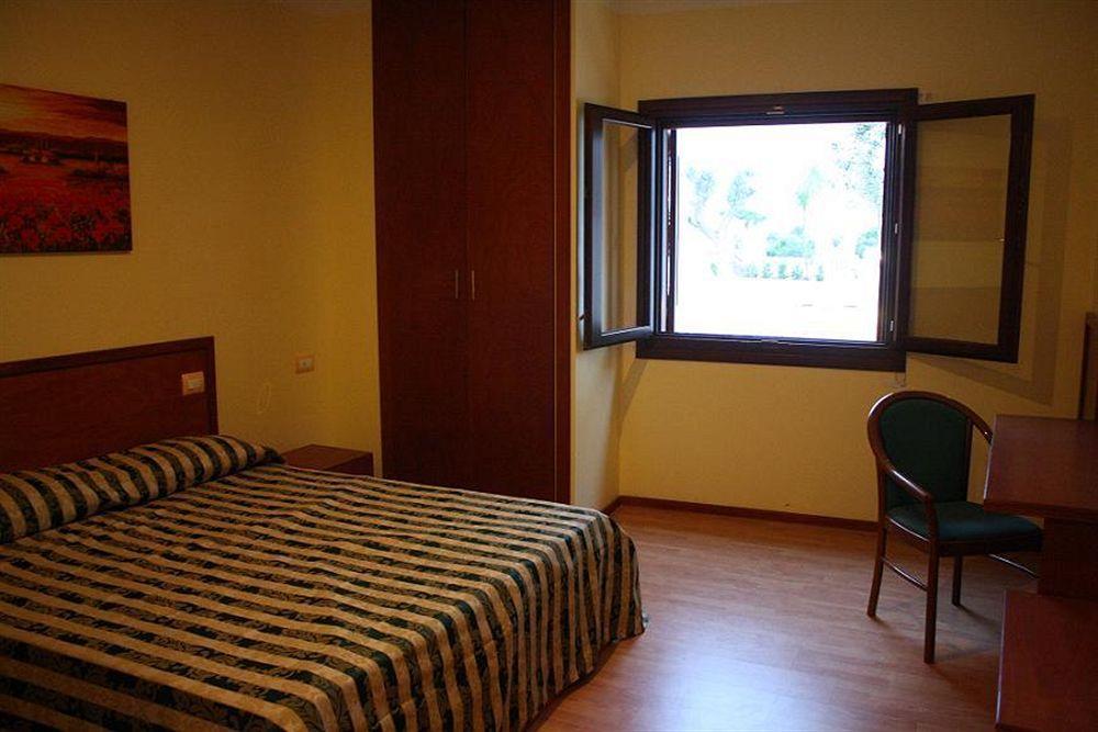 Hotel Nicolaj Polignano a Mare Luaran gambar